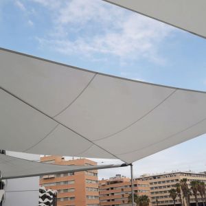 Rolling sails in the Larios shopping center